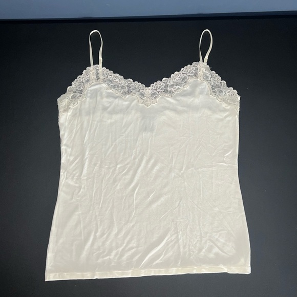 Two Ann Taylor camisoles white and black excellent condition 🩷 - Picture 3 of 14